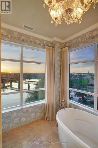 Uph4 - 170 Water Street N, Cambridge, ON - Indoor Photo Showing Bathroom