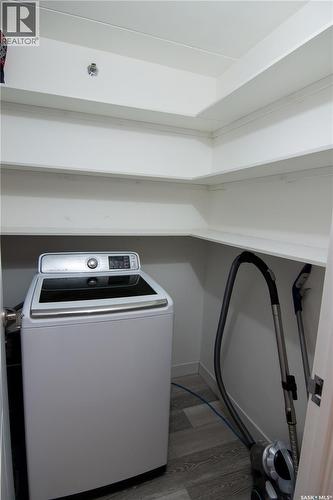 221 4045 Rae Street, Regina, SK - Indoor