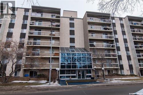 221 4045 Rae Street, Regina, SK - Outdoor With Facade