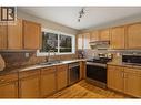 299 Gordonhorn Crescent, Kamloops, BC  - Indoor Photo Showing Kitchen With Double Sink 