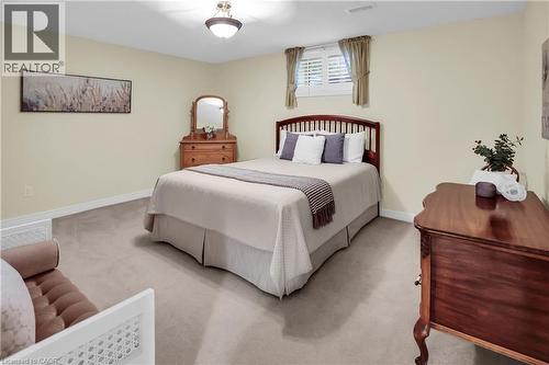 8 Muscat Drive Unit# 4, Grimsby, ON - Indoor Photo Showing Bedroom