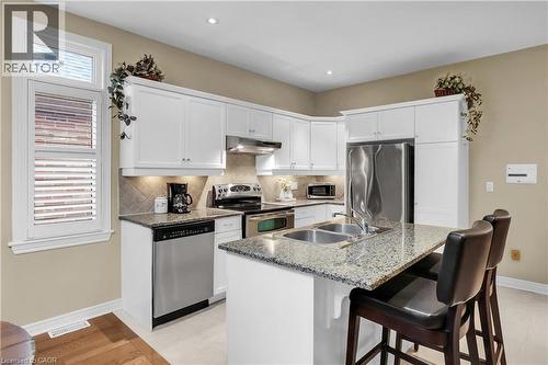 8 Muscat Drive Unit# 4, Grimsby, ON - Indoor Photo Showing Kitchen With Double Sink With Upgraded Kitchen