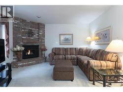 Family Room - 