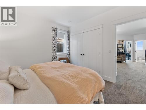 13301 Apex Lane, Lake Country, BC - Indoor Photo Showing Bedroom