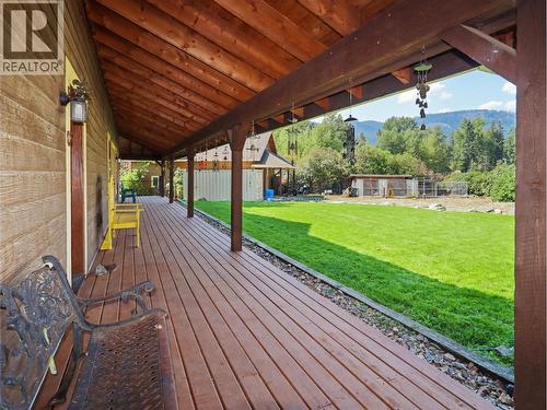 3850 Blythe-Rhone Road, Westbridge, BC - Outdoor With Deck Patio Veranda
