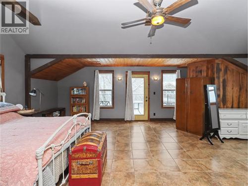3850 Blythe-Rhone Road, Westbridge, BC - Indoor Photo Showing Bedroom