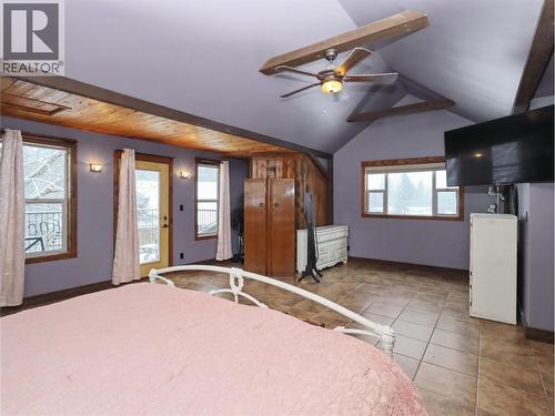 3850 Blythe-Rhone Road, Westbridge, BC - Indoor Photo Showing Other Room