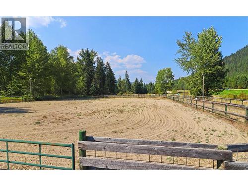 3850 Blythe-Rhone Road, Westbridge, BC - Outdoor With View