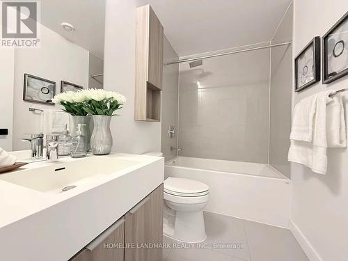 604 - 60 Tannery Street, Toronto, ON - Indoor Photo Showing Bathroom