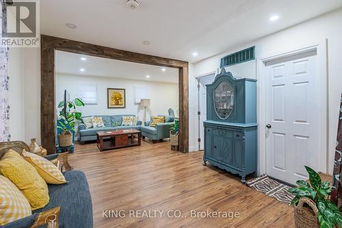 829 Athol Street, Whitby, ON - Indoor