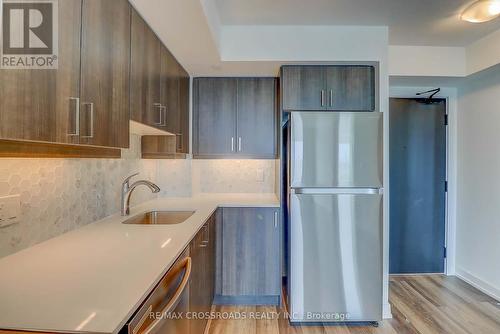 1111 - 1480 Bayly Street, Pickering, ON - Indoor Photo Showing Kitchen