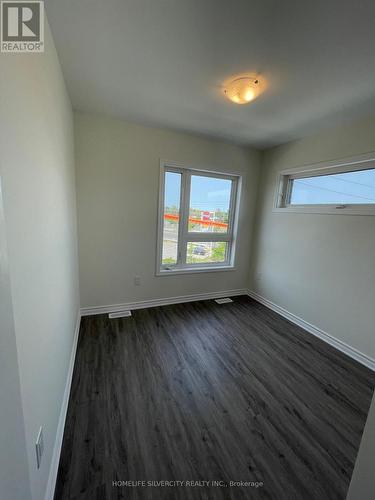 142 - 1081 Danforth Road, Toronto, ON - Indoor Photo Showing Other Room