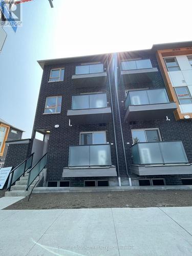 142 - 1081 Danforth Road, Toronto, ON - Outdoor With Balcony