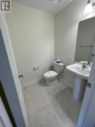 142 - 1081 Danforth Road, Toronto, ON - Indoor Photo Showing Bathroom