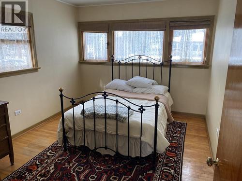 125 15Th Avenue, Prince George, BC - Indoor Photo Showing Bedroom