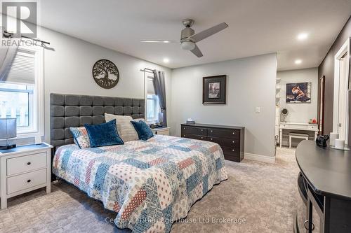 93 James Avenue, Tillsonburg, ON - Indoor Photo Showing Bedroom