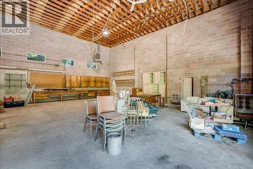 7691 Balfour Wharf Road, Balfour, BC - Indoor