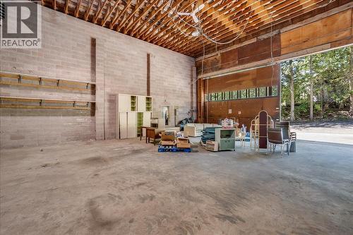 7691 Balfour Wharf Road, Balfour, BC -  Photo Showing Garage