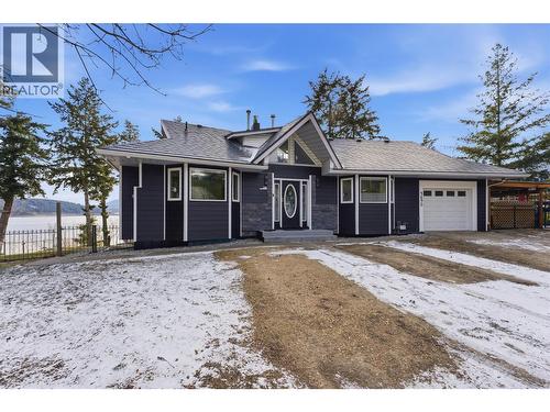 3690 Southview Road, Tappen, BC - Outdoor