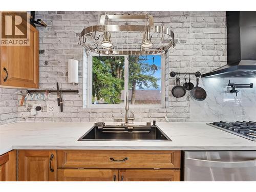 3690 Southview Road, Tappen, BC - Indoor Photo Showing Kitchen