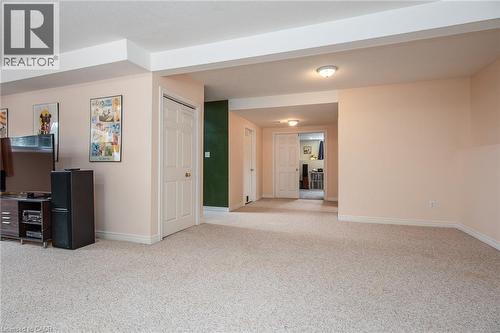 8 Berdux Place, Wellesley, ON - Indoor Photo Showing Other Room