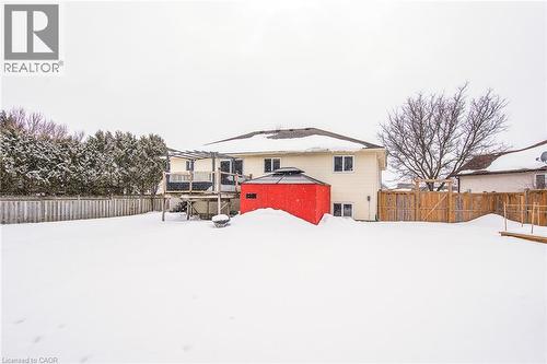 8 Berdux Place, Wellesley, ON - Outdoor