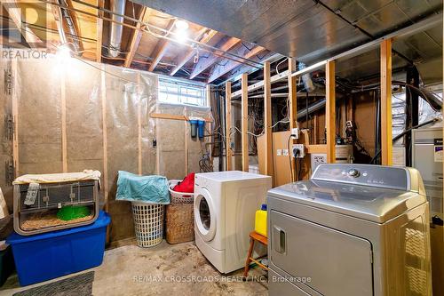 184 Collings Avenue, Bradford West Gwillimbury, ON - Indoor Photo Showing Laundry Room