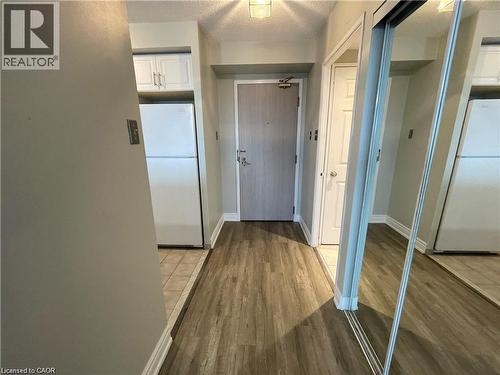 2155 Burnhamthorpe Road W Unit# 1508, Mississauga, ON - Indoor Photo Showing Other Room