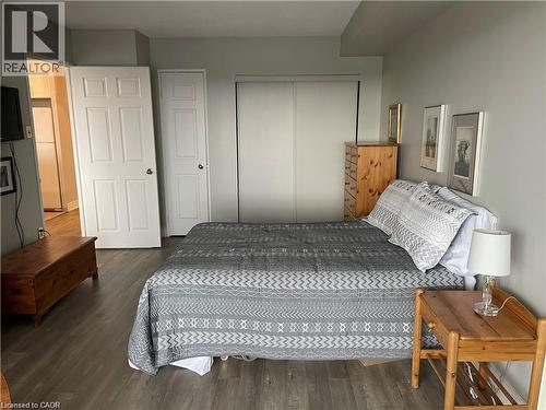2155 Burnhamthorpe Road W Unit# 1508, Mississauga, ON - Indoor Photo Showing Bedroom