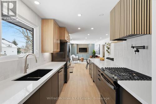 69 Margaret Street, Meaford, ON - Indoor Photo Showing Kitchen With Double Sink With Upgraded Kitchen