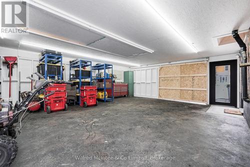 69 Margaret Street, Meaford, ON - Indoor Photo Showing Garage