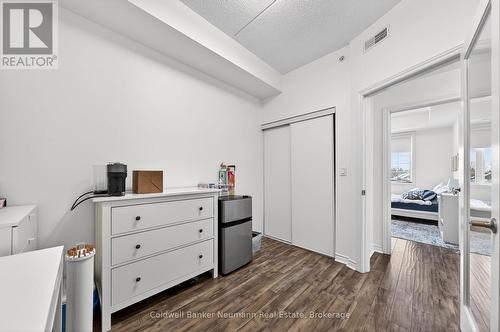 316 - 1077 Gordon Street, Guelph (Kortright West), ON - Indoor