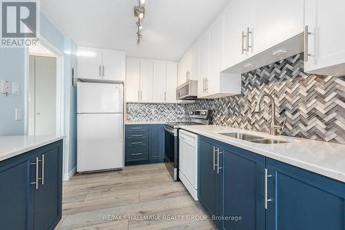 214 - 1505 Baseline Road, Ottawa, ON - Indoor Photo Showing Kitchen With Double Sink