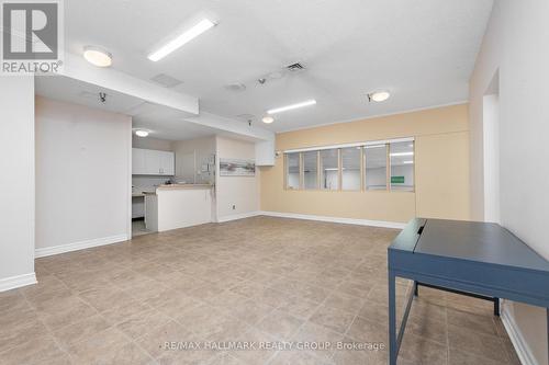 214 - 1505 Baseline Road, Ottawa, ON - Indoor Photo Showing Other Room