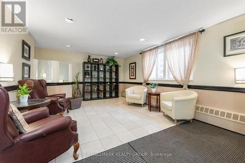 214 - 1505 Baseline Road, Ottawa, ON - Indoor