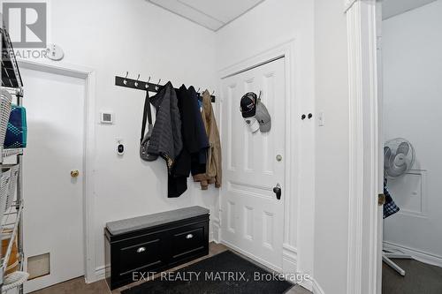 5505 Osgoode Main Street, Ottawa, ON - Indoor