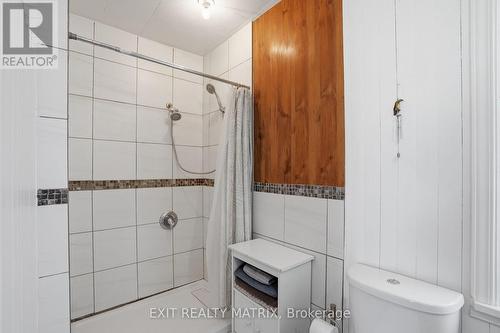 5505 Osgoode Main Street, Ottawa, ON - Indoor Photo Showing Bathroom