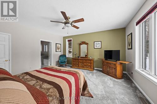 1609 Ashley Cardill Lane, Ottawa, ON - Indoor Photo Showing Bedroom
