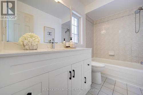 59 Hollybush Drive, Vaughan, ON - Indoor Photo Showing Bathroom