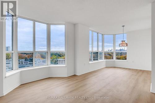 1103 - 21 Overlea Boulevard, Toronto, ON - Indoor