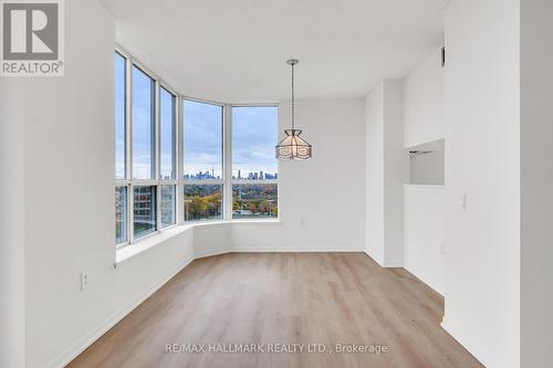 1103 - 21 Overlea Boulevard, Toronto, ON - Indoor Photo Showing Other Room