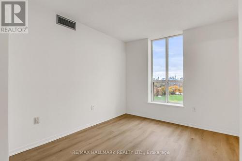 1103 - 21 Overlea Boulevard, Toronto, ON - Indoor Photo Showing Other Room