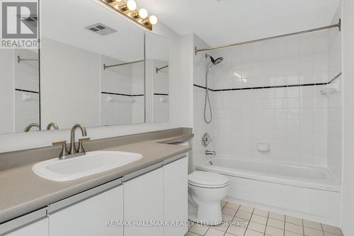 1103 - 21 Overlea Boulevard, Toronto, ON - Indoor Photo Showing Bathroom