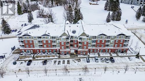 217 - 40 Horseshoe Boulevard, Oro-Medonte, ON - Outdoor
