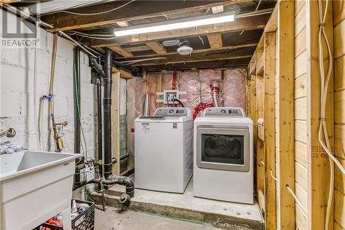 411 Ester Street, Sudbury, ON - Indoor Photo Showing Laundry Room