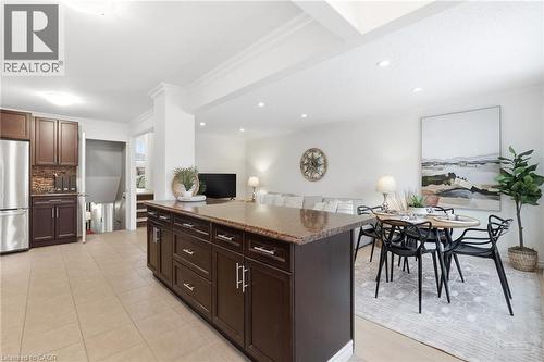 8 Elmore Drive, Hamilton, ON - Indoor