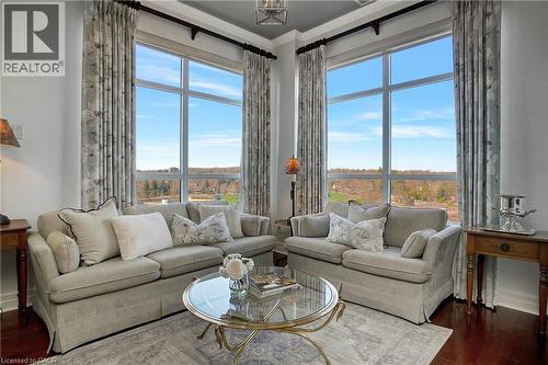 170 Water Street N Unit# Uph4, Cambridge, ON - Indoor Photo Showing Living Room