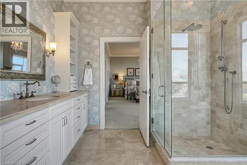 170 Water Street N Unit# Uph4, Cambridge, ON - Indoor Photo Showing Bathroom