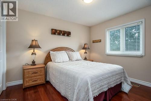 110 Deer Ridge Drive, Kitchener, ON - Indoor Photo Showing Bedroom