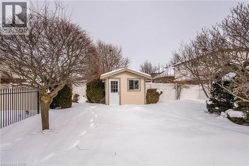 110 Deer Ridge Drive, Kitchener, ON - Outdoor